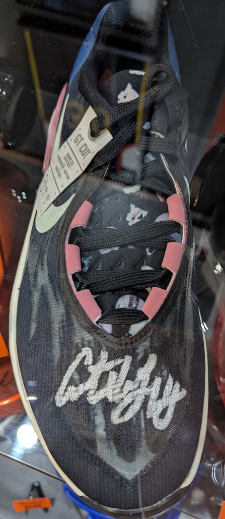Antoine Walker Autographed Boston Celtics Basketball Sneaker